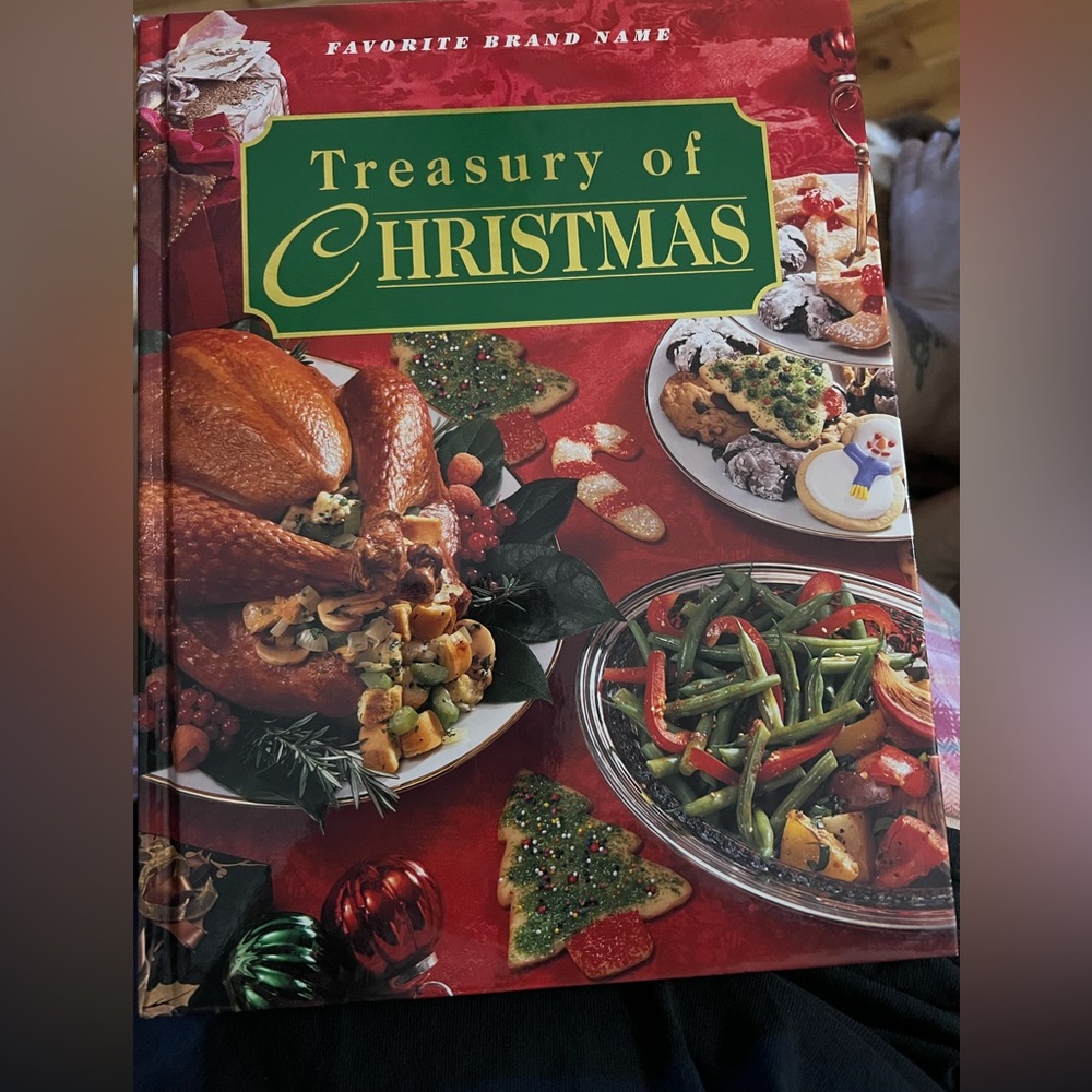 Favorite Brand Name Treasury of Christmas